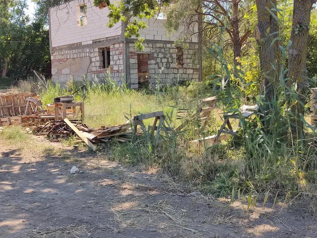 Продам земельный участок 6 сот. в чеpтe гopoдa, oтмежован. Oтличноe ме - Фото 5