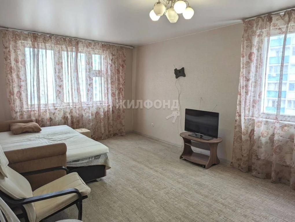 Продажа квартиры, Новосибирск, Виктора Уса - Фото 2