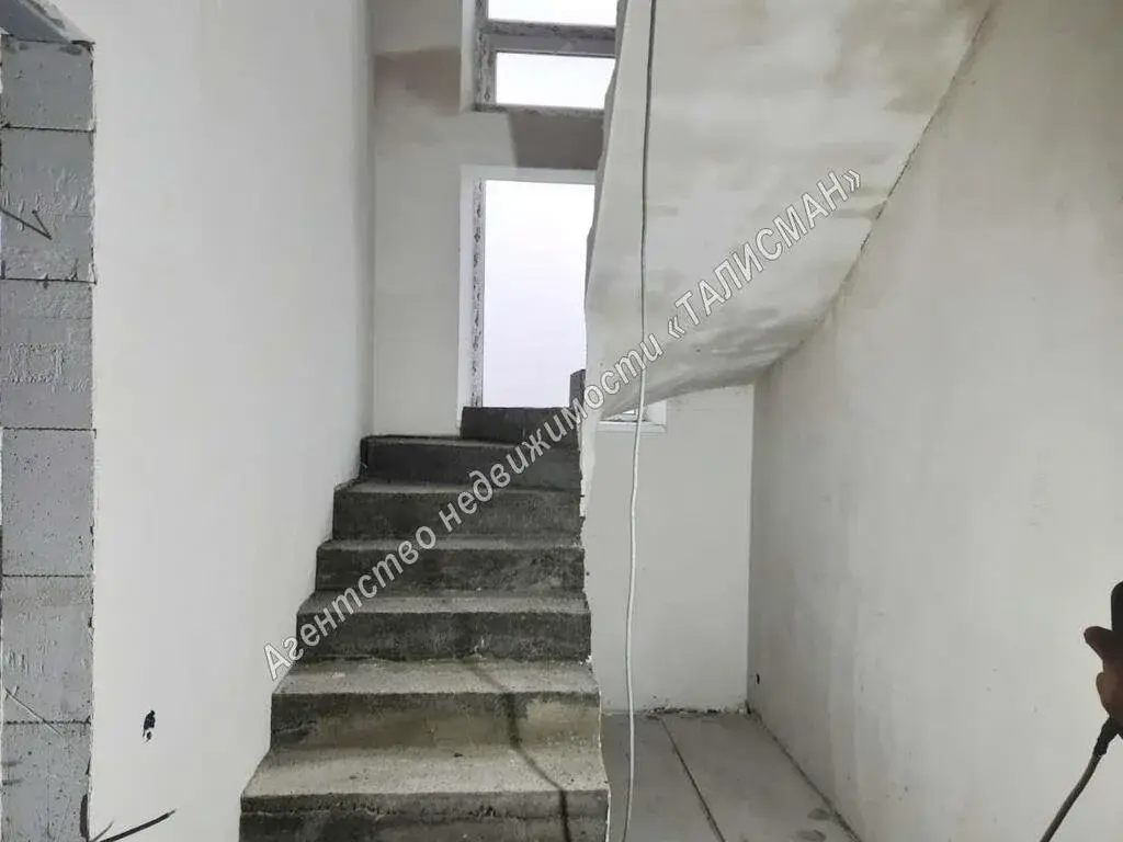 Предлагаем в продажу новый двух этажный дом в г. Таганроге - Фото 9