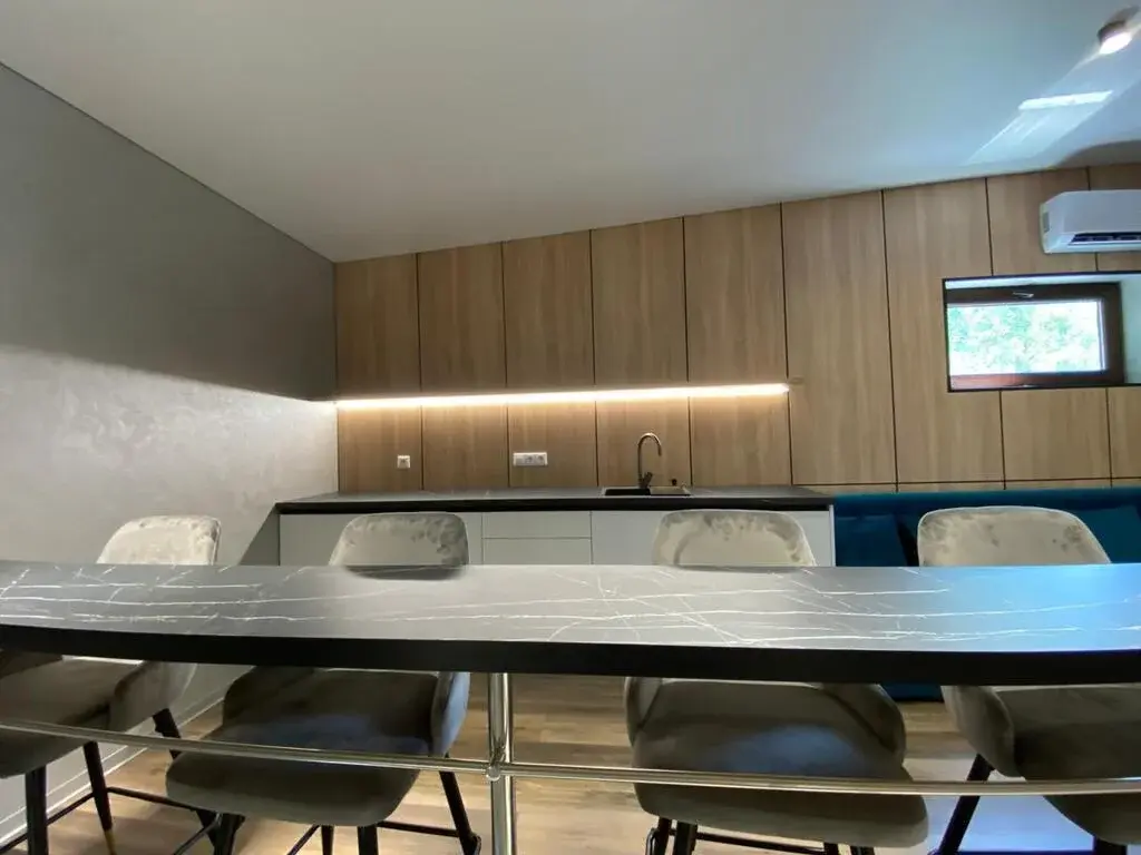 Продажа нового дома в Новороссийске с дизайнерским ремонтом и мебелью - Фото 5