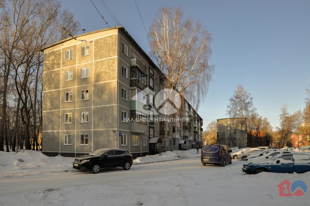 городской округ Новосибирск, Новосибирск, улица Петухова, д.52, . - Фото 11