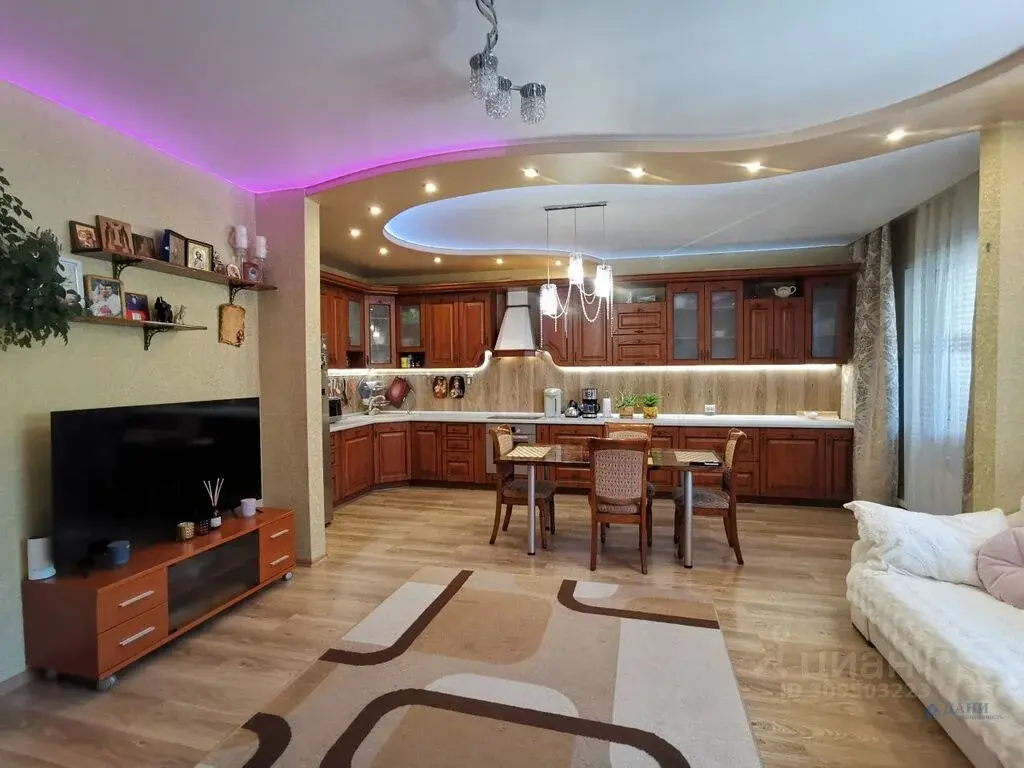 Купить четырехкомнатную квартиру 88.5м Портовая ул., 29, Магадан, ... - Фото 3