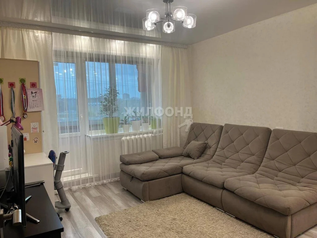 Продажа квартиры, Новосибирск, ул. Кочубея - Фото 1