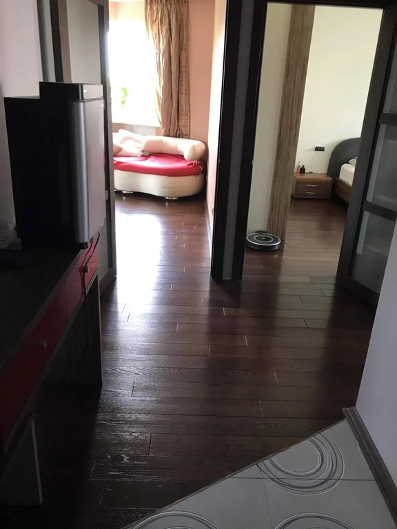 Продам 2-комн. квартиру 59 кв.м. - Фото 0