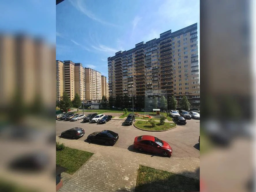 Срочная продажа! Продам 2-комн. квартиру 57.4 кв.м. - Фото 0