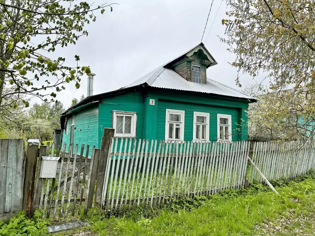 Половина дома на Балалуева, 8 за 650 000 руб - Фото 0