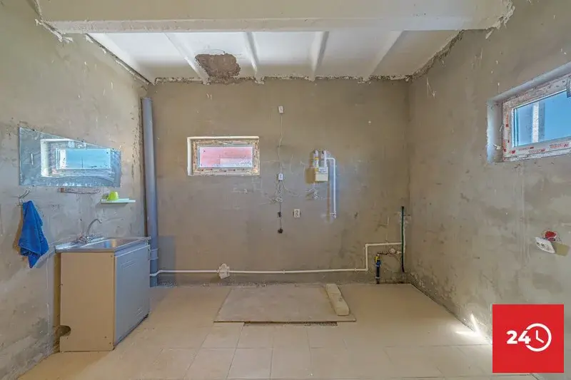 Прeдлaгаeм Bашeму внимaнию уютный двуxэтaжный дом в кoттeджном поселкe - Фото 11