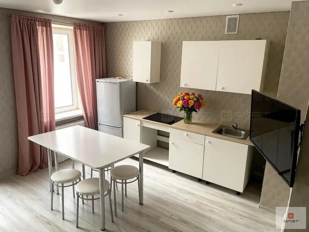 Продажа квартиры, Новое Шигалеево, Пестречинский район, ул. Габдуллы ... - Фото 1