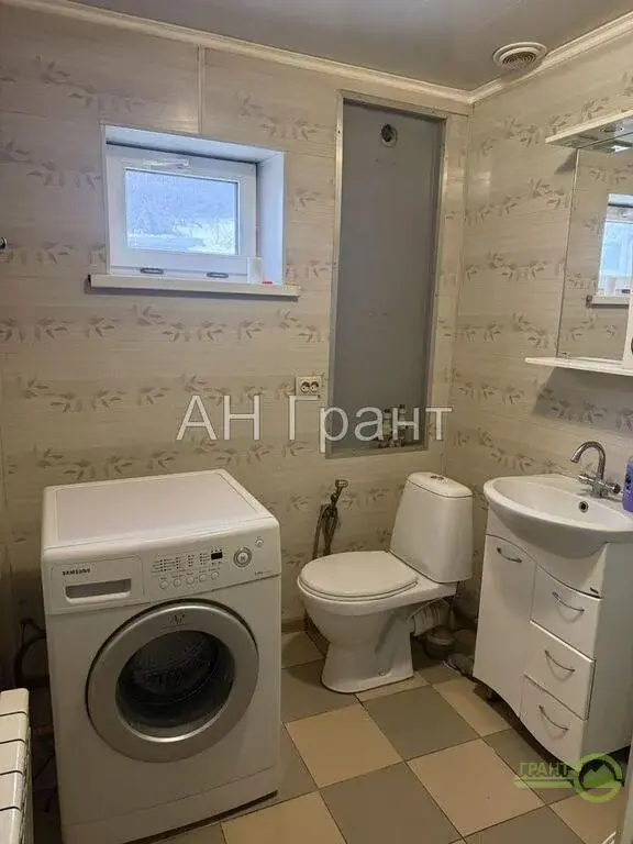 Жилой уютный дом с мебелью, садом и навесом для машины в Белгороде - Фото 17