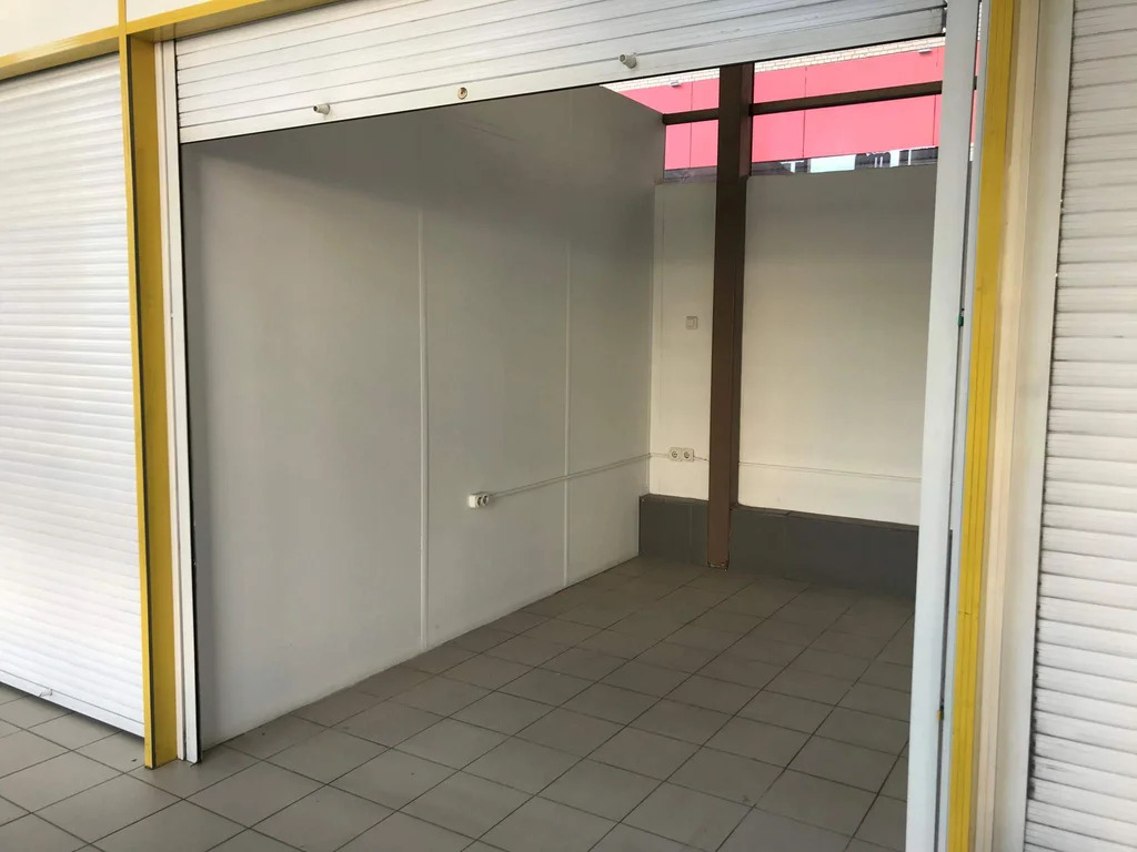 Торговое помещение 8.3 м2 в аренду - Фото 1