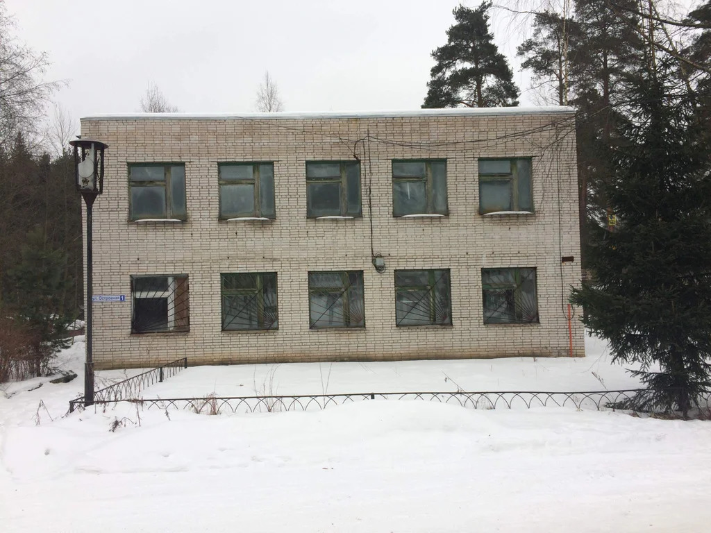 Административное здание, 531,8 кв.м - Фото 2