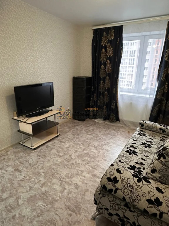 Аренда квартиры, Уфа, улица Героя Зорина - Фото 1