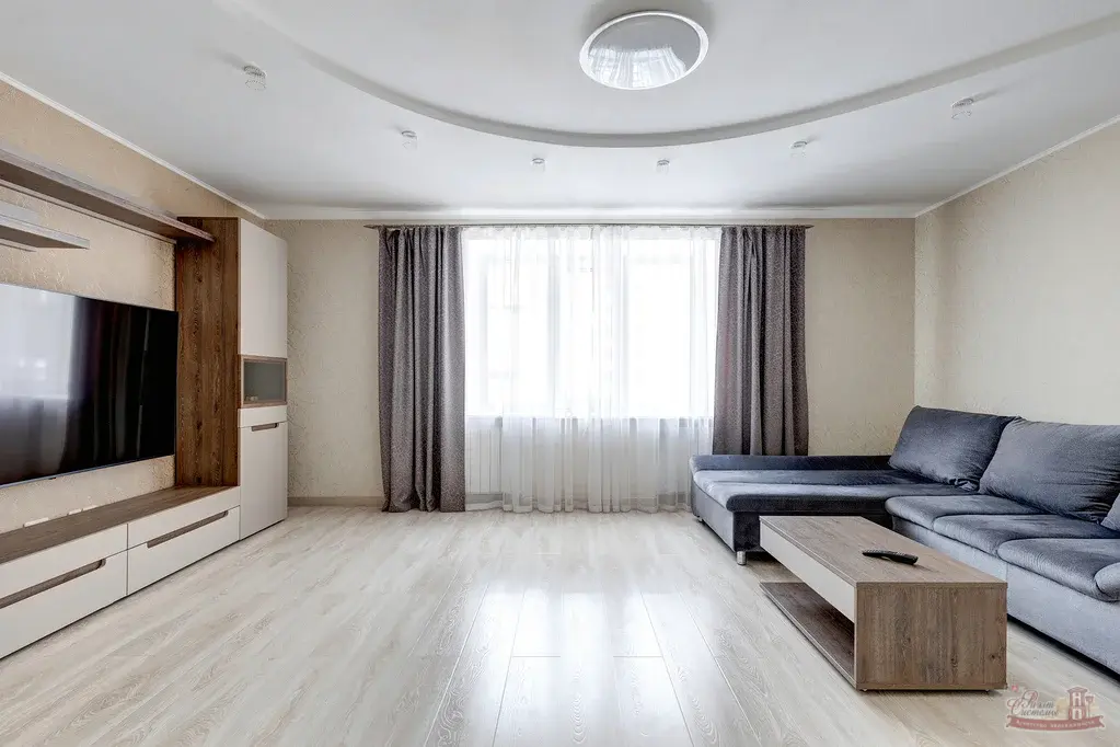 Просторная 3-комнатная квартира с ремонтом, мебелью и техникой - Фото 3