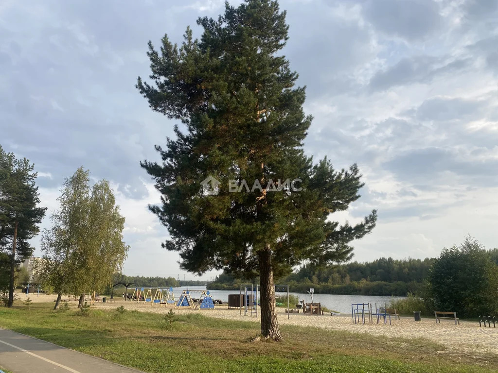 городской округ Нижний Новгород, Нижний Новгород, улица Движенцев, ... - Фото 11