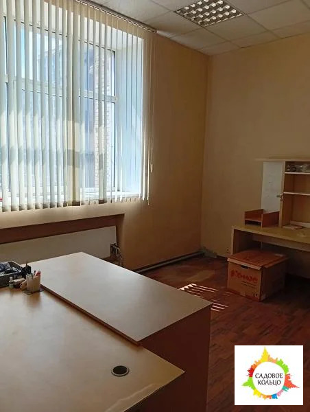 О офисном центре продается помещение под офис 18,80 кв - Фото 0