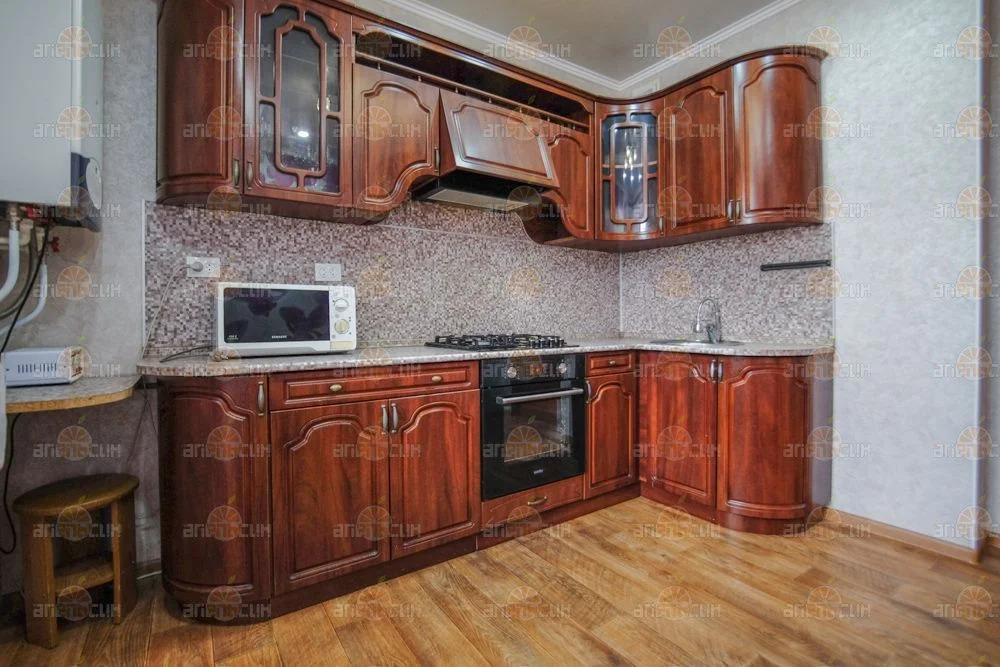 2-комн. квартира - Фото 8