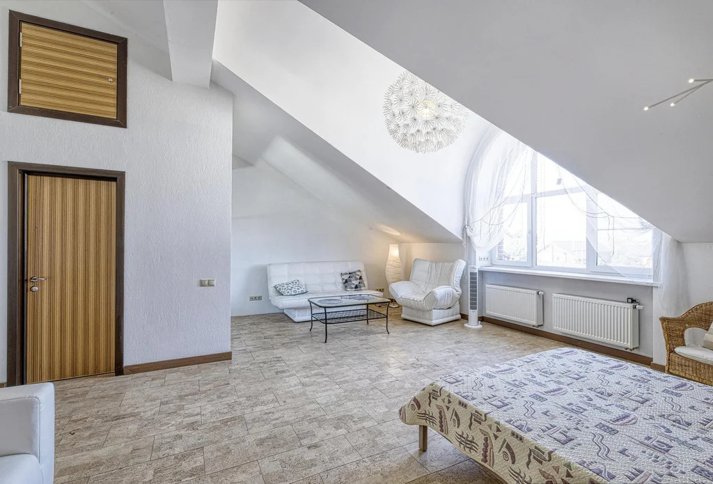 ТАУНХАУС  С ЦЕНТРАЛЬНЫМИ КОММУНИКАЦИЯМИ - Фото 4