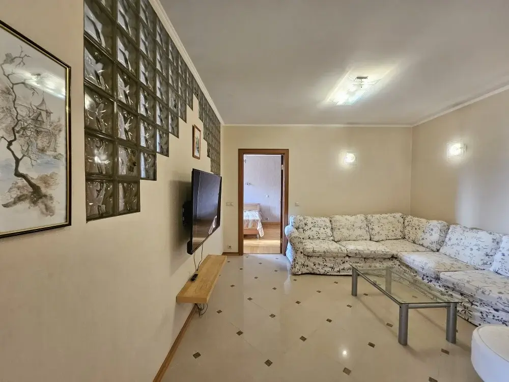 Уютная квартира в районе Серебрянного бора - Фото 3