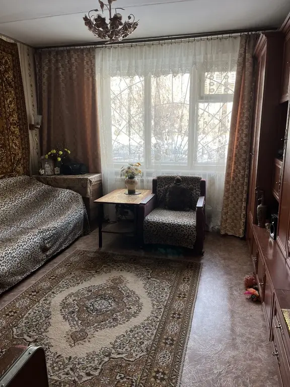 Продам двухкомнатную квартиру - Фото 0