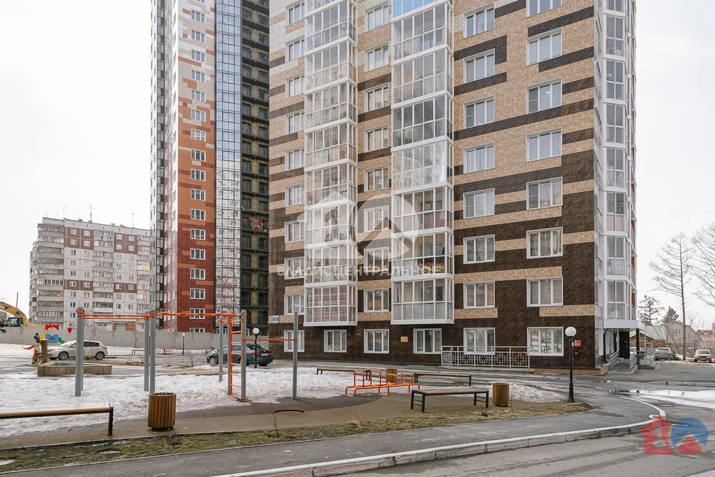 городской округ Новосибирск, Новосибирск, улица Коминтерна, д.122, ... - Фото 30