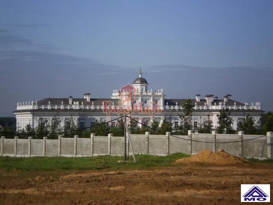 Дворец миллера на истринском водохранилище