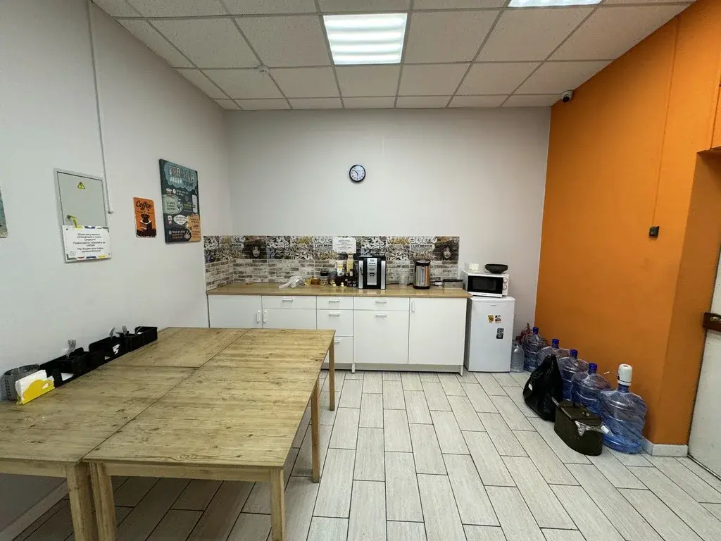 Универсальные помещ., 368 м, 2 входа - Фото 4