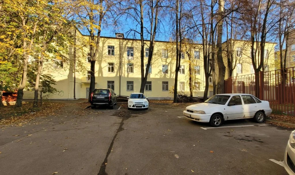 Продается здание 1795 м2 с земельным участком - Фото 0