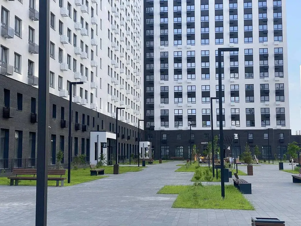 Продам новую 2-х ком. с евроремонтом в ЖК "Лугометрия" Ключи получены - Фото 0