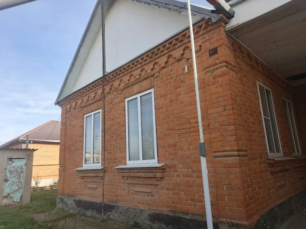 Продажа дома, Новодмитриевская, Северский район, ул. Ломоносова - Фото 1