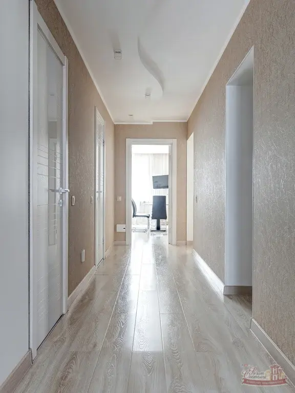 Просторная 3-комнатная квартира с ремонтом, мебелью и техникой - Фото 10