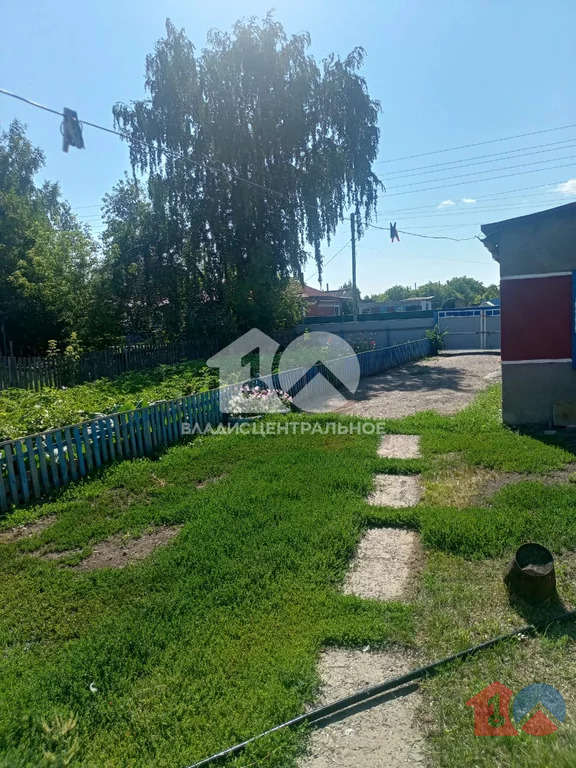 Немецкий район, село Дегтярка, Молодёжная улица, д.33, 3-комнатная . - Фото 3