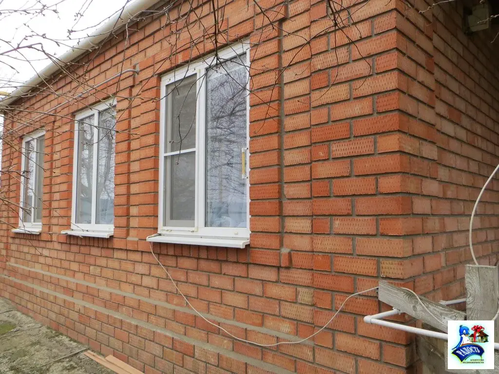 Продам отличный дом с ремонтом и новой баней. - Фото 0