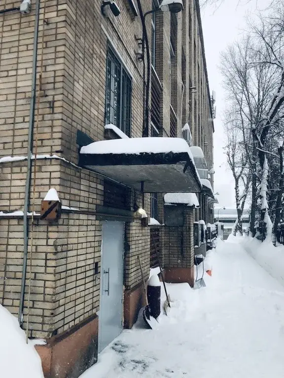 м.Зорге ,10 м.п. улица Зорге, 27.Сдается скдад 100 кв.м-1/5 отдел вход - Фото 2