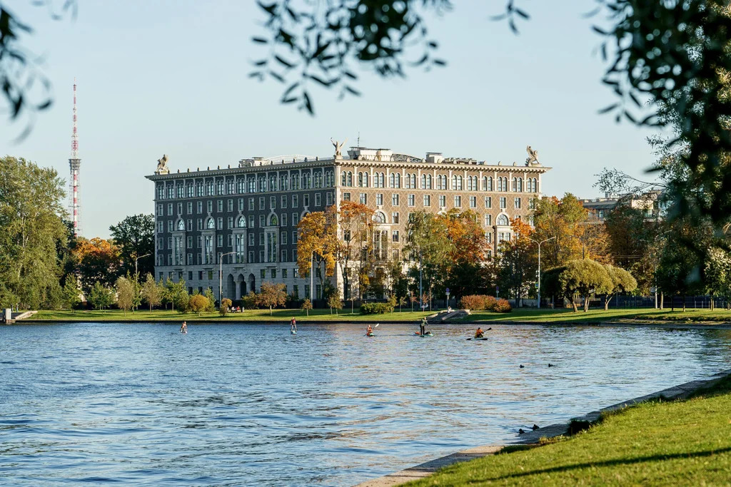Продажа квартиры, м. Крестовский остров, ул. Депутатская - Фото 1