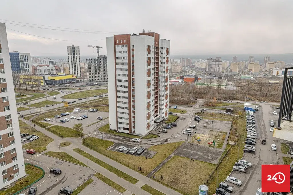В продаже 3к квартира, расположенная по ул. Генера Глазунова, 6 - Фото 2