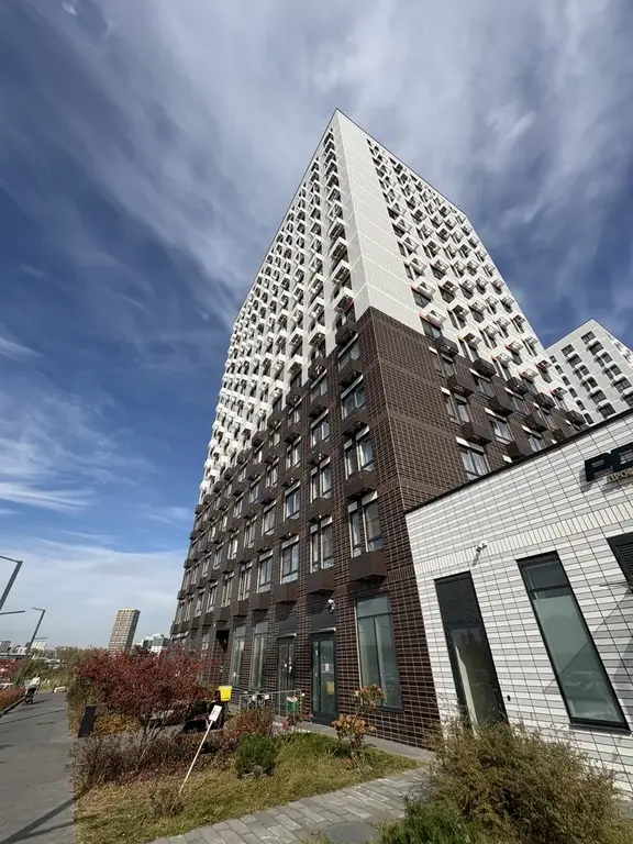 Продажа торгового помещения в ЖК Бунинские Луга - Фото 4