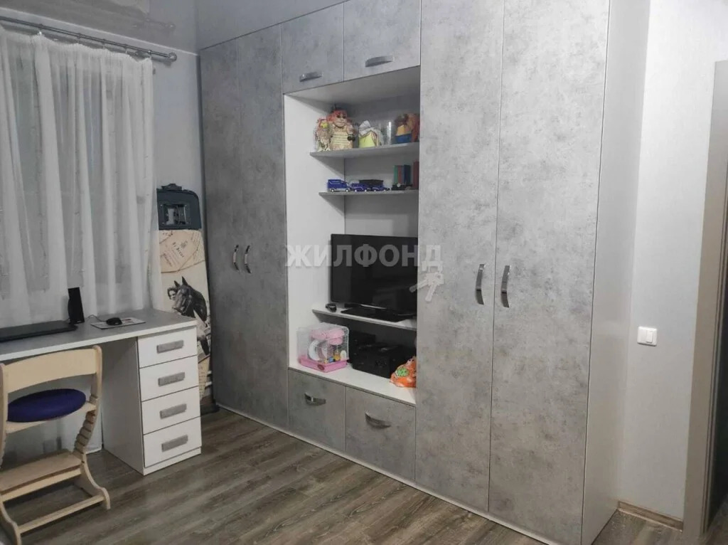 Продажа квартиры, Колывань, Колыванский район, Соловьёва - Фото 0