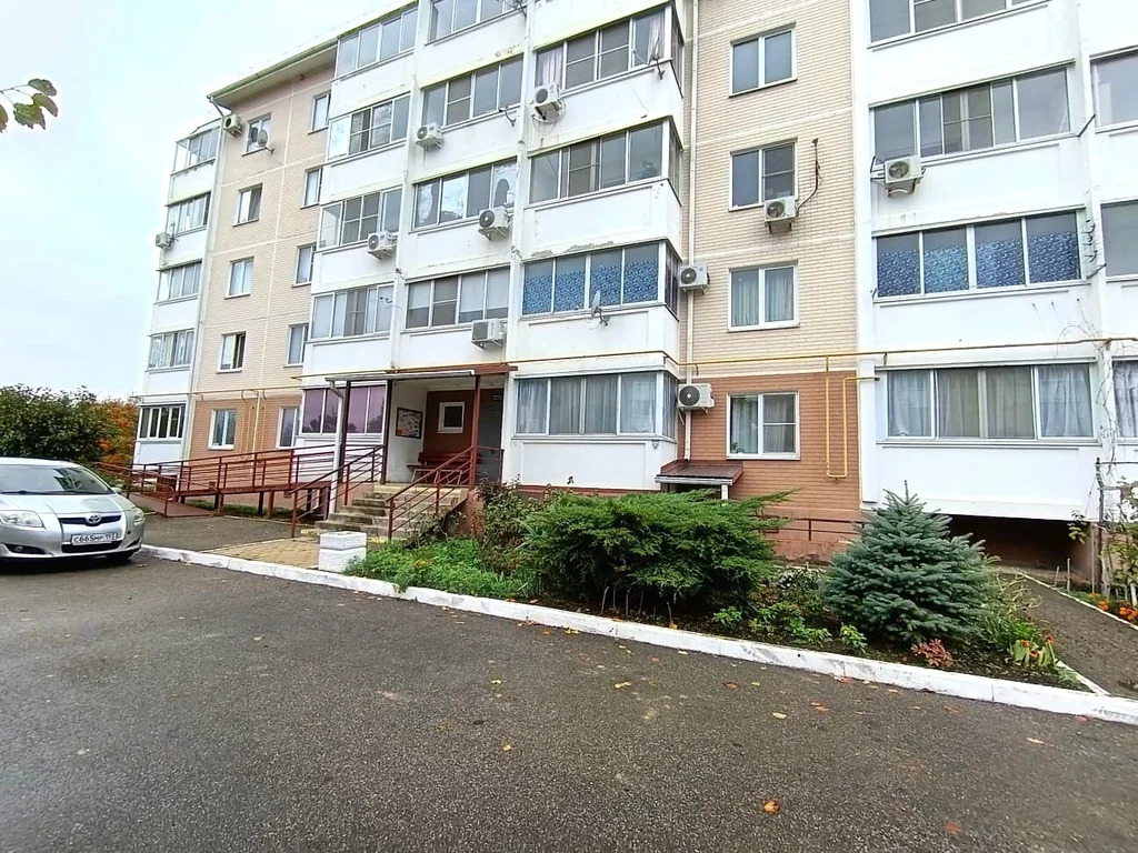 Продажа квартиры, Крымск, Крымский район, переулок Дивизионный 1-й - Фото 0