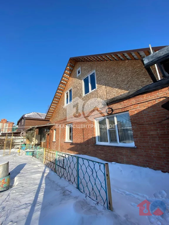 городской округ Бердск, Бердск, микрорайон Центр, улица Островского,  ... - Фото 3