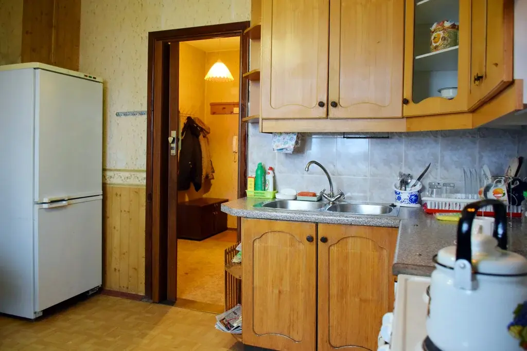 Продается однокомнатная квартира с большой кухней в московском районе - Фото 16