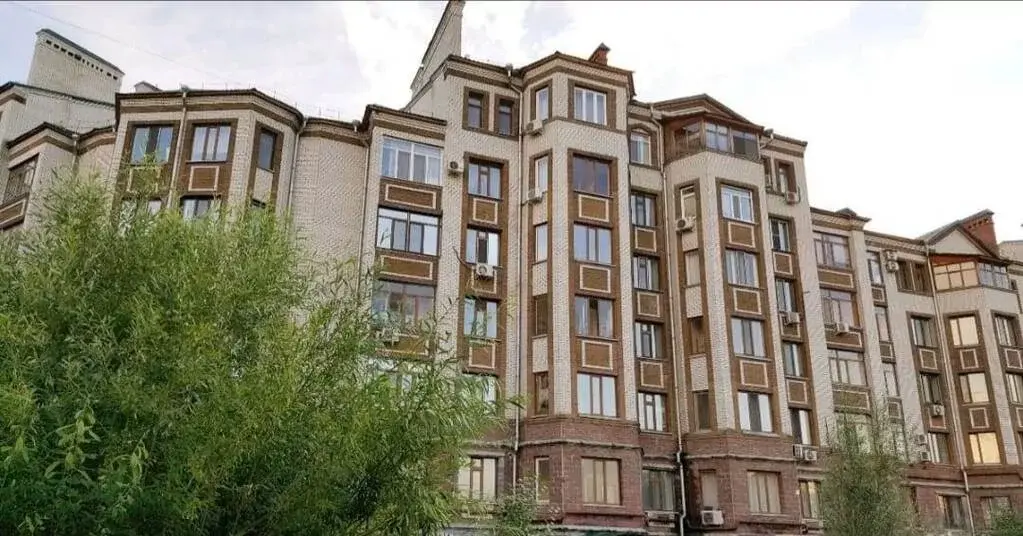 Квартира с отличным ремонтом, Вахитова 8 - Фото 0