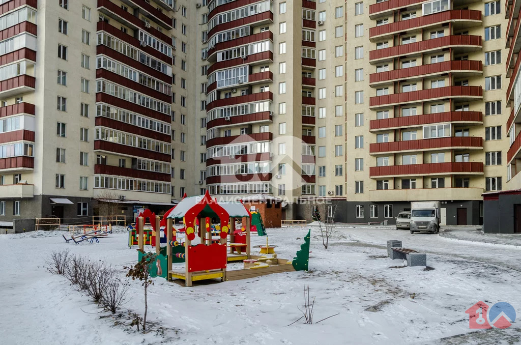 городской округ Новосибирск, Новосибирск, улица Галущака, д.15, ... - Фото 18