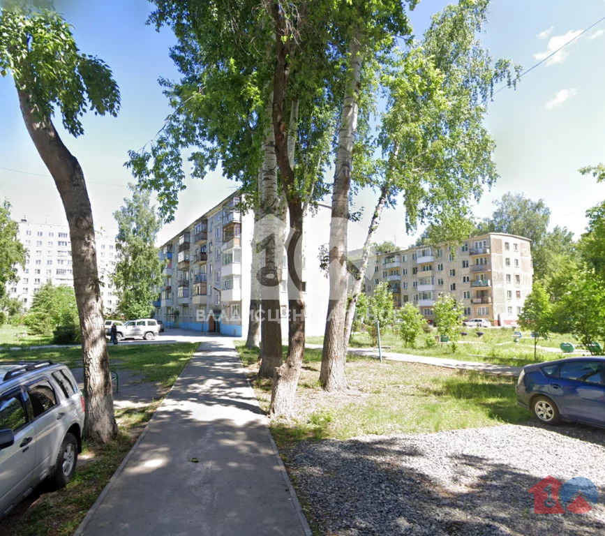 Городской округ Новосибирск, Новосибирск, улица Петухова, д.46, . - Фото 9