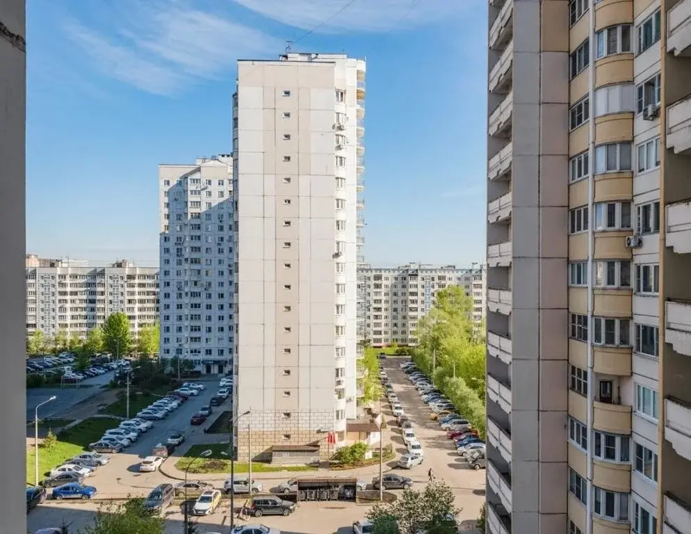 Продам 2-кв с мебелью и техникой в г.Долгопрудный - Фото 18