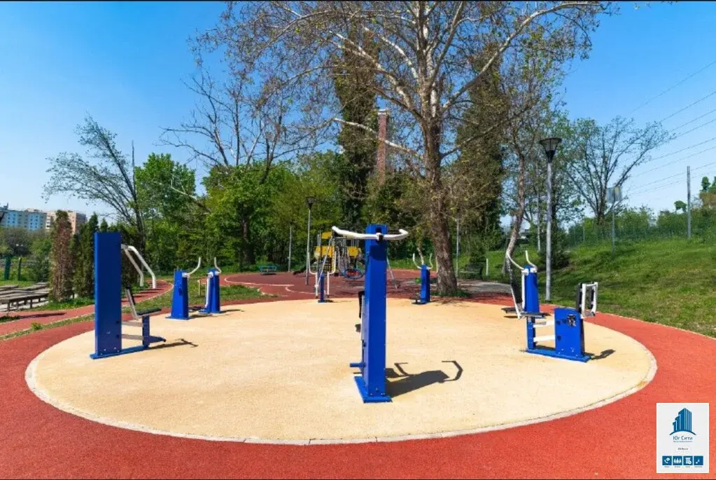 А из окна потрясающий видна озеро! - Фото 5