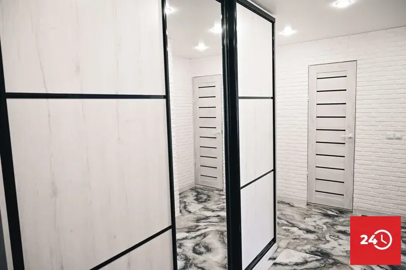 В продаже 2-комн. квартира г. Кузнецк ул. Радищева д.21 с новым ремонт - Фото 4