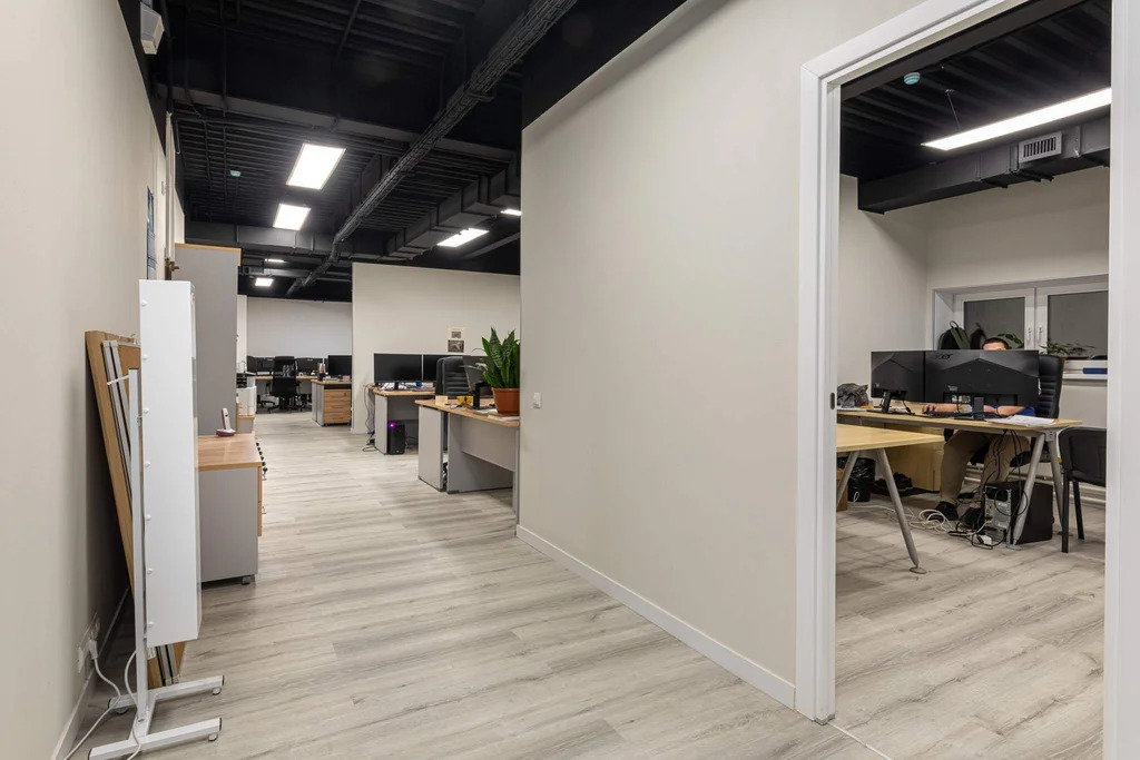 Коммерческий объект 1 000 м2 Готовый бизнес - Фото 2