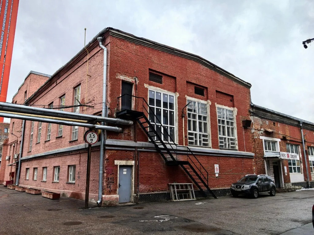 Нежилые здания 13535.4 м2 - Фото 4