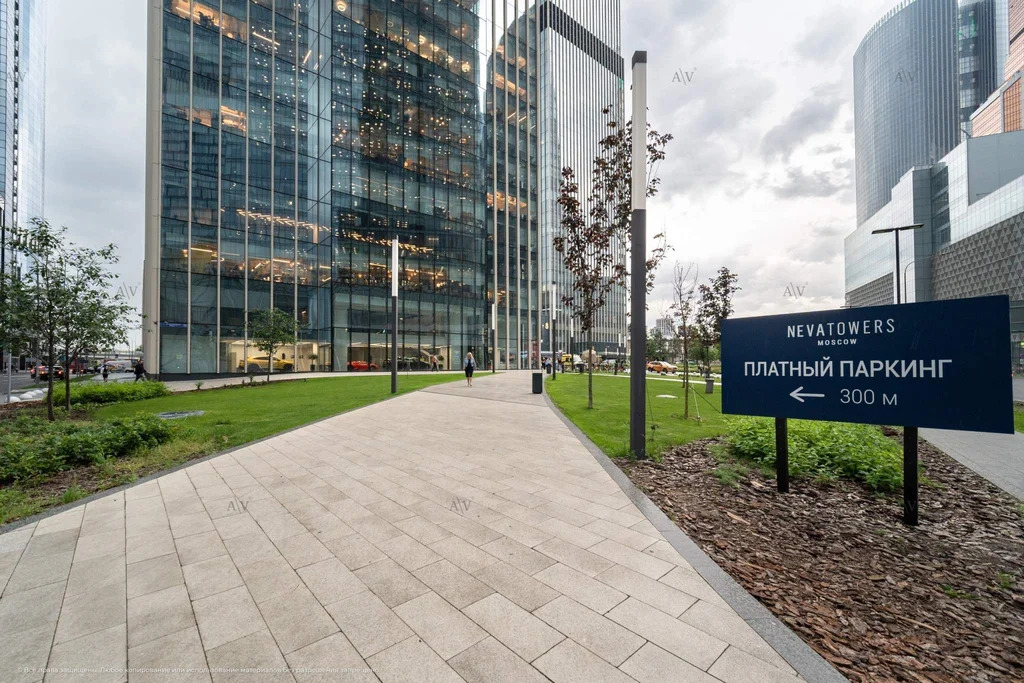 Продам 1-комн. квартиру 58.1 кв.м. - Фото 0