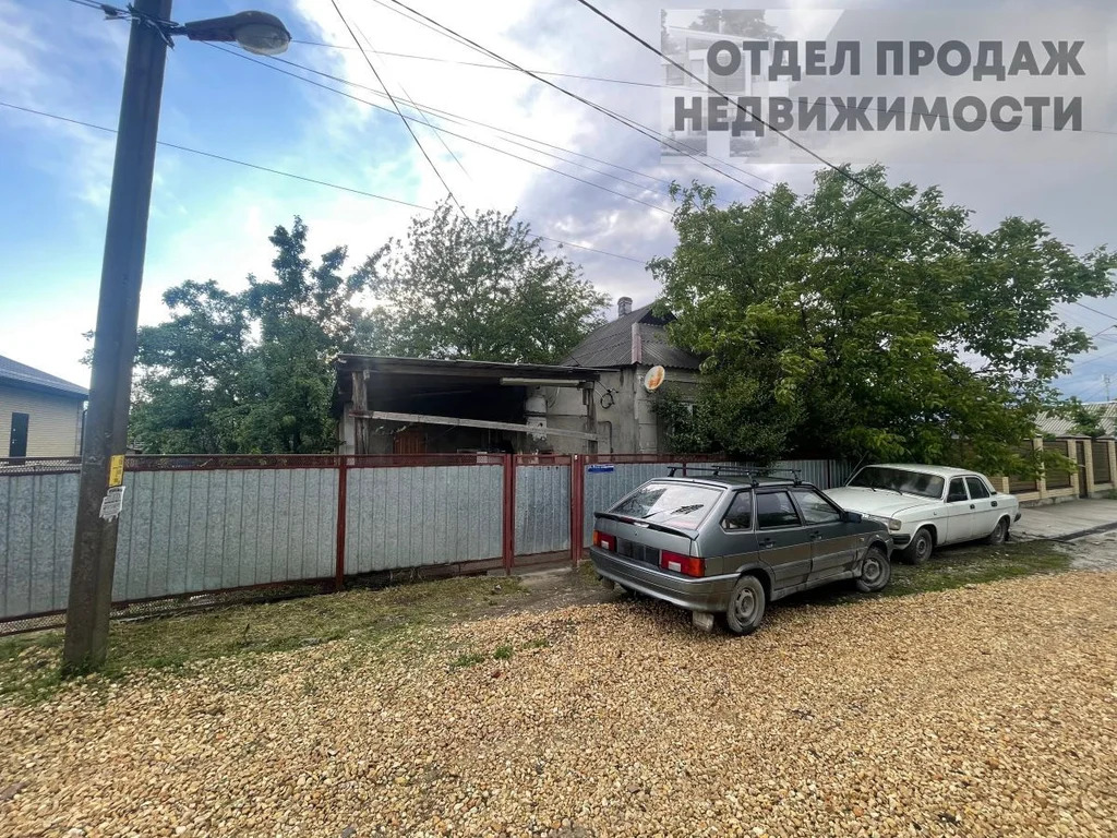 Дом с участком - Фото 1